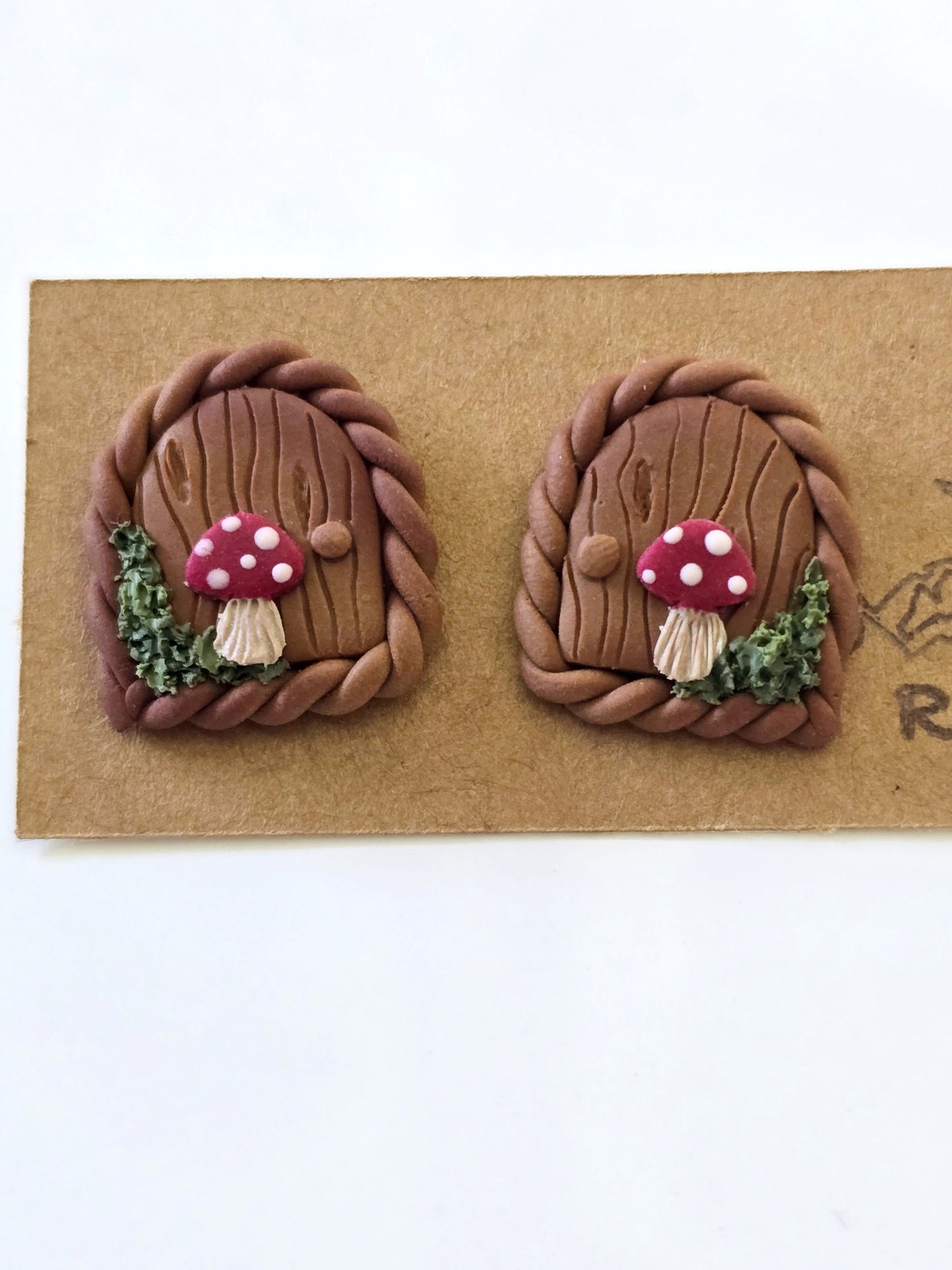 Mushroom Door Studs